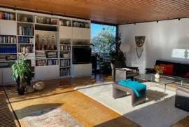 sun-drenched feel - good bungalow in quiet neighborhood with garden and carport