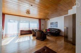 Comfortable living in quiet, green surroundings & relaxing outside aread