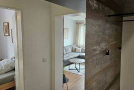 Central with castleview - beautiful all-in-apartment