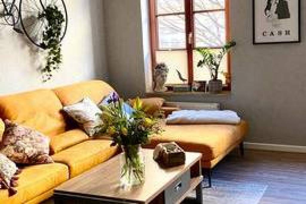 Wonderful apartment near the train station