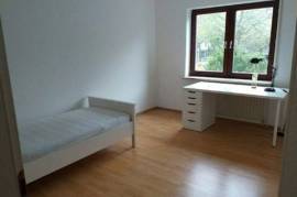 Bright 3 room apartment near Sinai-Park