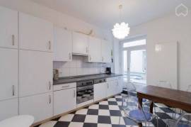 Wonderful & bright flat with little garden located in Hamburg Winterhude