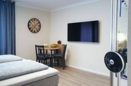 Modern & beautiful studio in the heart of town