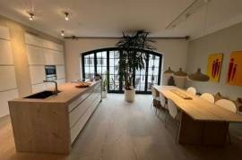 Charming, Stylish Loft Apartment Directly on the Alster Canal, Hamburg
