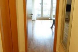 Airconditioned Studio with Balcony, Parking lot available