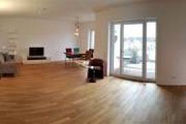 Modern, awesome in Düsseldorf 5th Floor, great view, Joop Furniture, Luxury Kitchen
