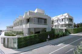 Fuengirola. Off plan three bedrooms townhouse with stunning sea views in contemporary style.From € 395.000