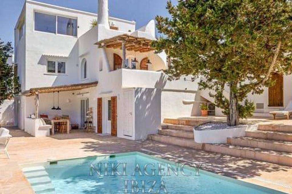 Villa in Sant Josep de sa Talaia, Cala Vadella, for sale