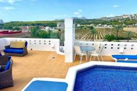 Wohnung zu verkaufen in Moraira, Costa Blanca.