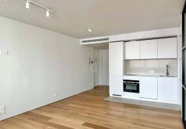 T1 for rent in Lx Living