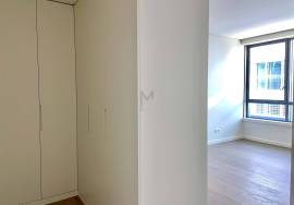 2-beds apartment, for rent next to the Tagus River