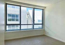 2-beds apartment, for rent next to the Tagus River