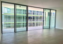 2-beds apartment, for rent next to the Tagus River