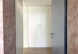 2-beds apartment, for rent next to the Tagus River