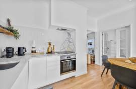 Completely Renovated 4 Bedroom Apartment in Portimão