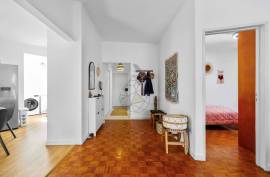 Completely Renovated 4 Bedroom Apartment in Portimão