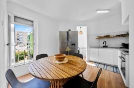 Completely Renovated 4 Bedroom Apartment in Portimão