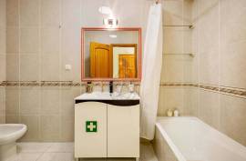1 bedroom apartment with garage in the heart of Praia da Rocha