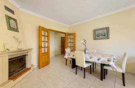 1 bedroom apartment with garage in the heart of Praia da Rocha