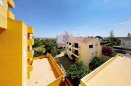 1 bedroom apartment with garage in the heart of Praia da Rocha