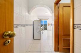 1 bedroom apartment with garage in the heart of Praia da Rocha