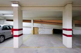 1 bedroom apartment with garage in the heart of Praia da Rocha