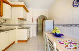 1 bedroom apartment with garage in the heart of Praia da Rocha