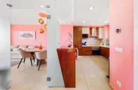 1 bedroom apartment in Condominium of Excellence with Sea View and  Garage in Praia da Rocha