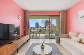 1 bedroom apartment in Condominium of Excellence with Sea View and  Garage in Praia da Rocha