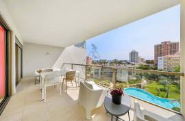 1 bedroom apartment in Condominium of Excellence with Sea View and  Garage in Praia da Rocha