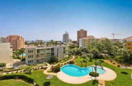 1 bedroom apartment in Condominium of Excellence with Sea View and  Garage in Praia da Rocha