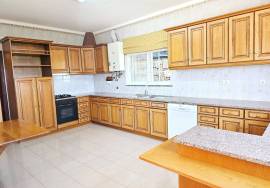 Traditional 3-Bedroom Country House with Panoramic Views in São Brás de Alportel