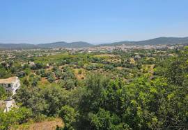 Traditional 3-Bedroom Country House with Panoramic Views in São Brás de Alportel