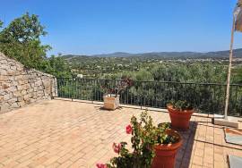 Traditional 3-Bedroom Country House with Panoramic Views in São Brás de Alportel