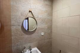 Renovated 3 bedroom apartment on the 1st floor of a building located in Gandra in Ermesinde