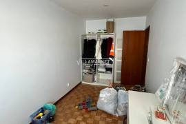 Renovated 3 bedroom apartment on the 1st floor of a building located in Gandra in Ermesinde