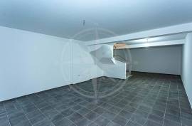 Brand new 2+ bedroom family townhouse in Tavira