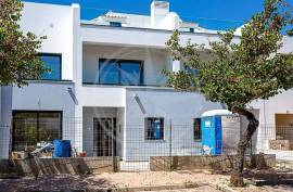 Brand new 2+ bedroom family townhouse in Tavira