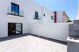 Brand new 2+ bedroom family townhouse in Tavira