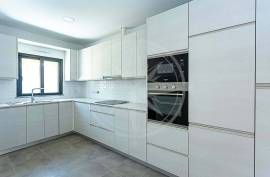 Brand new 2+ bedroom family townhouse in Tavira