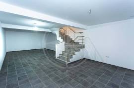 Brand new 2+ bedroom family townhouse in Tavira