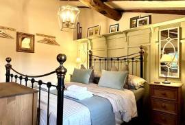 Excellent 2 Bed Tuscan Cottage for Sale In Molazzana Lucca