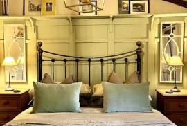 Excellent 2 Bed Tuscan Cottage for Sale In Molazzana Lucca