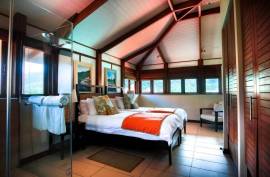 Luxury 3 Bed Penthouse for sale on Eden Island –