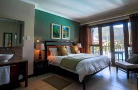 Luxury 3 Bed Penthouse for sale on Eden Island –
