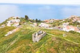 Great Opportunity, Villa and Land with definitive sea views Great Opportunity, Villa and Land with definitive sea views
