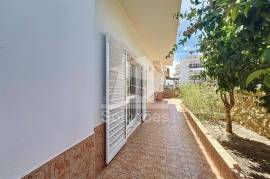 Excellent 4 Bedroom Villa with Large Areas in Bemposta - Portimão.