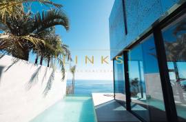 The Most Spectacular Mirror Villa in Portugal, Madeira