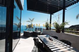 The Most Spectacular Mirror Villa in Portugal, Madeira