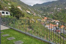 Brand-New 3-Bedroom Villa with Panoramic Sea Views – Ready to Move In | Tabua, Ribeira Brava
